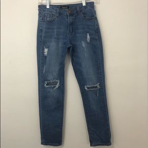 SALE$ MONO B destroyed jeans women’s size 3 CUTE